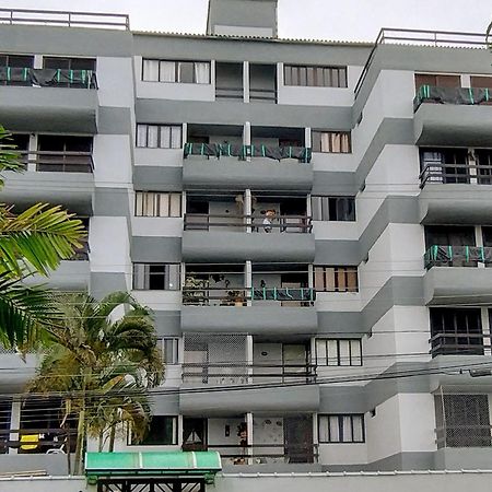 Moderno E Confortavel Apto Prainha 卡拉瓜塔图巴 外观 照片